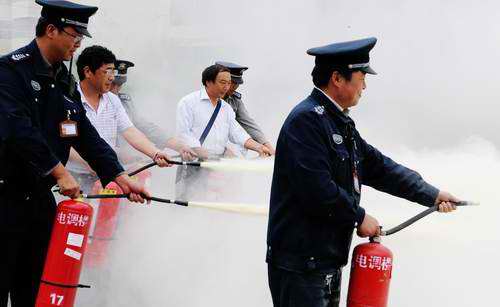 ���|��늹�˾�e�k������ɢ�ݾ�