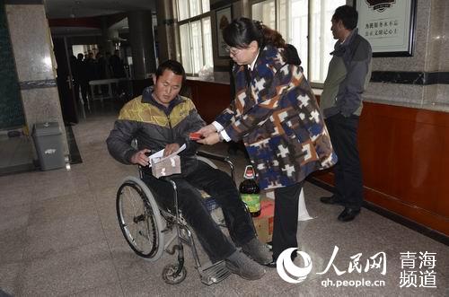 西寧城中區(qū)法院公開兌現120余萬元執(zhí)行案款