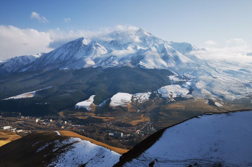 ���Bɽ�}����|��ѩɽ ��ѩ� �z