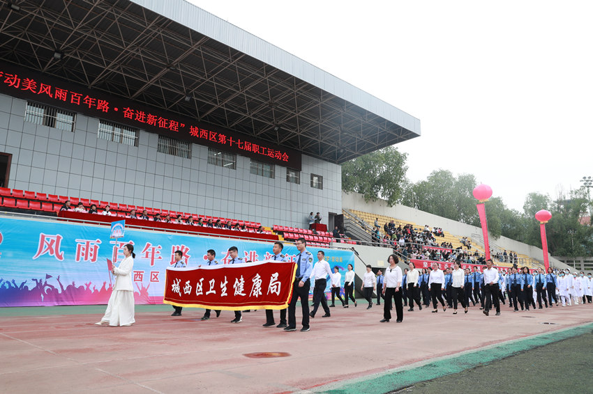 �\�ӕ��F(xi��n)���������^(q��)ί���������D