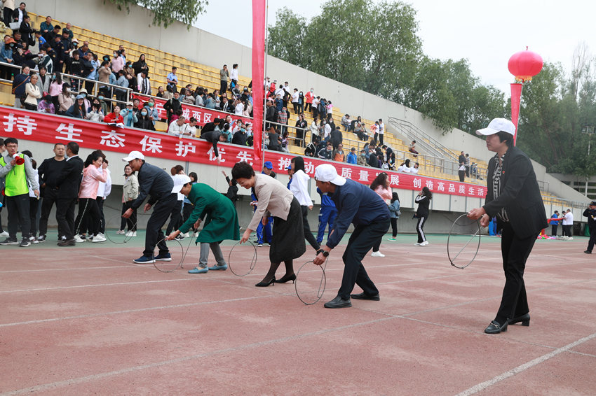 �\�ӕ��F(xi��n)���������^(q��)ί���������D