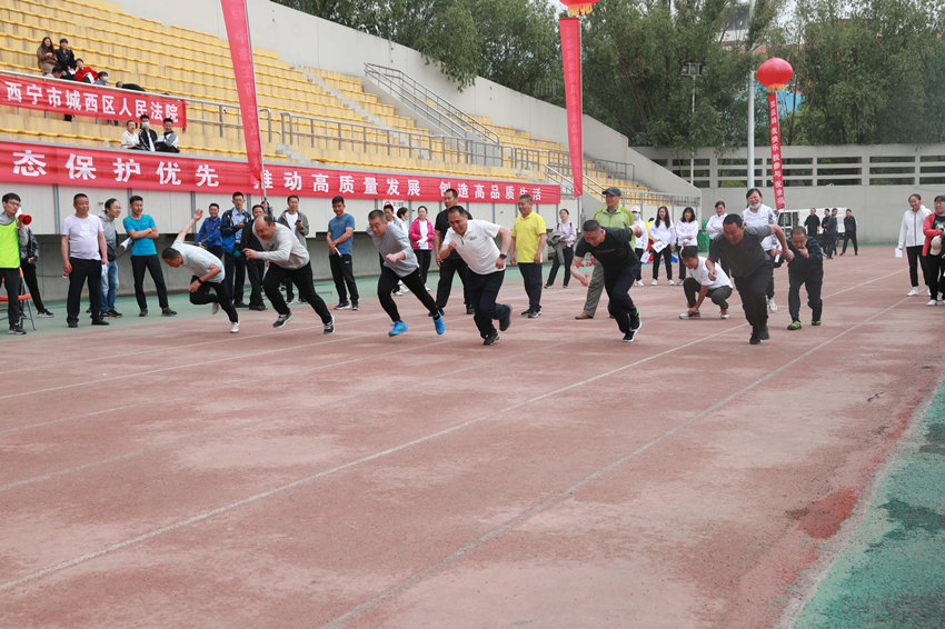 �\�ӕ��F(xi��n)���������^(q��)ί���������D