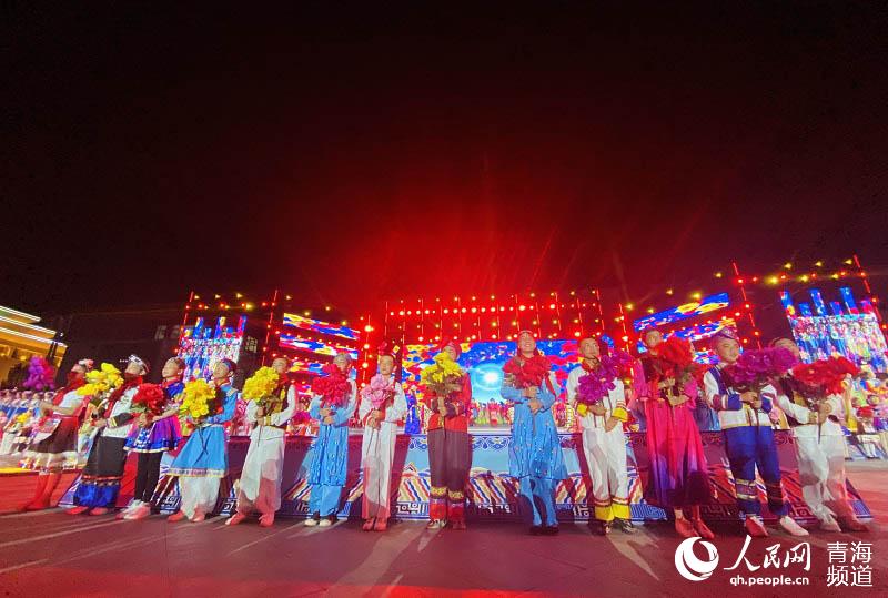 �_Ļʽ��ˇ�ݳ����Y���z