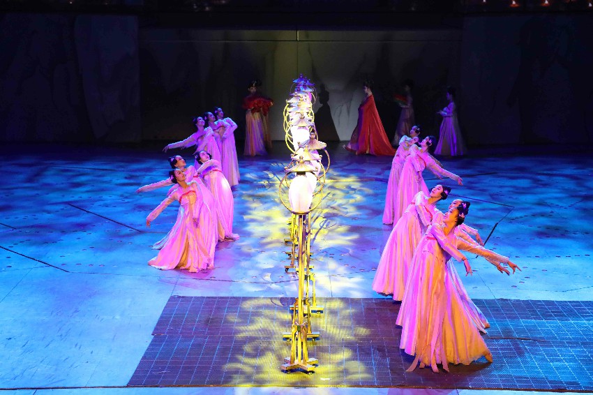 �ݳ��F(xi��n)��������M�z