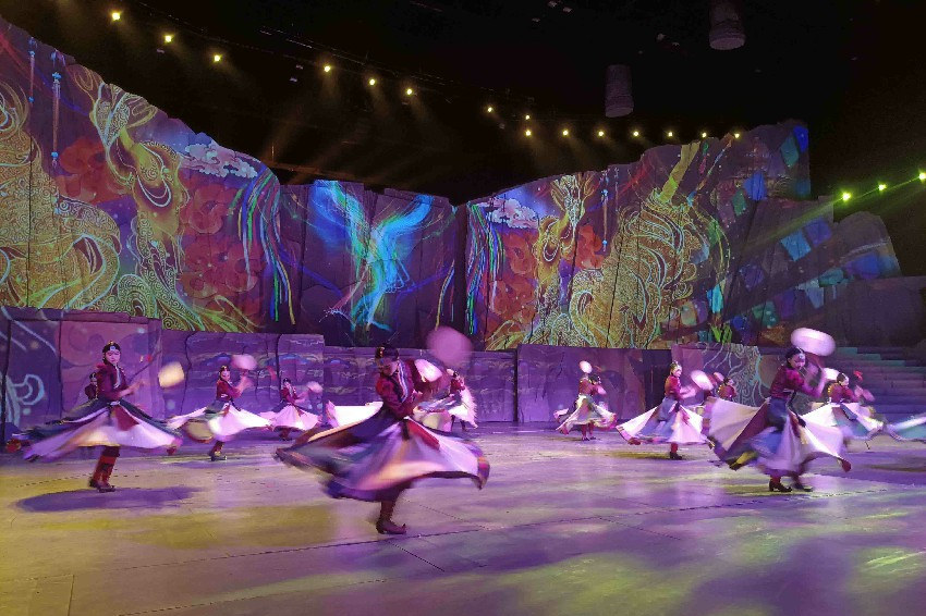 �ݳ��F(xi��n)��������M�z