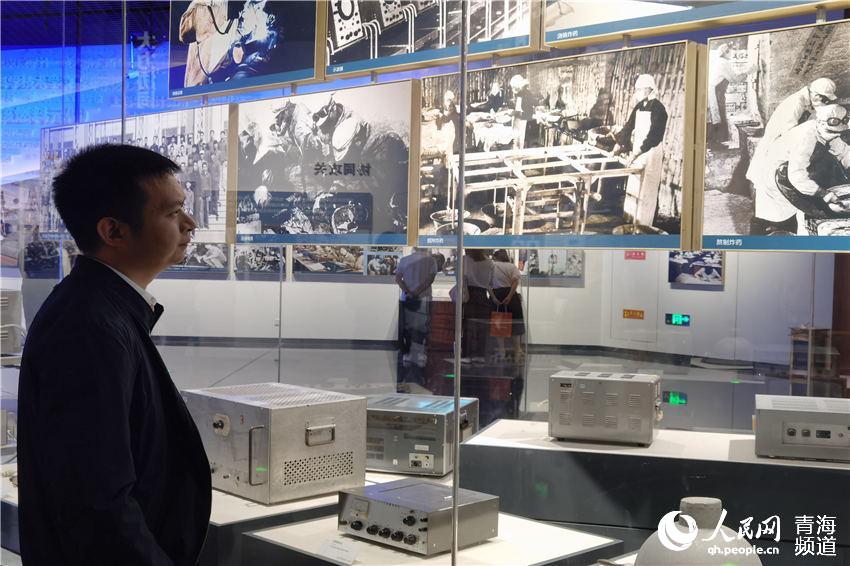 ��300�����c���ɏ�һ�ǡ����ƹ������H�v�ߡ����ꌣ�ҌW(xu��)������У���������P(gu��n)���텢�^ԭ�ӳǼo(j��)���^���fַ������W(w��ng) ����Ȼ�z