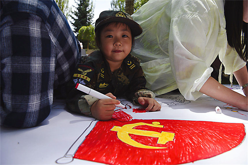 ��ͯ�����h���ֳ���(b��o)�L��(hu��)�����ڔz