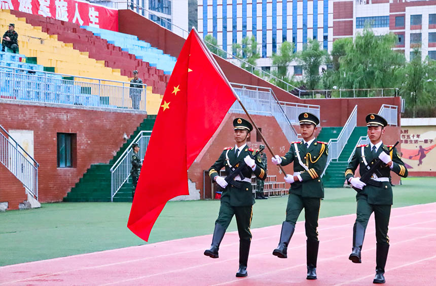 �_(k��i)Ļʽ�F(xi��n)��(ch��ng)�����M(j��n)��z