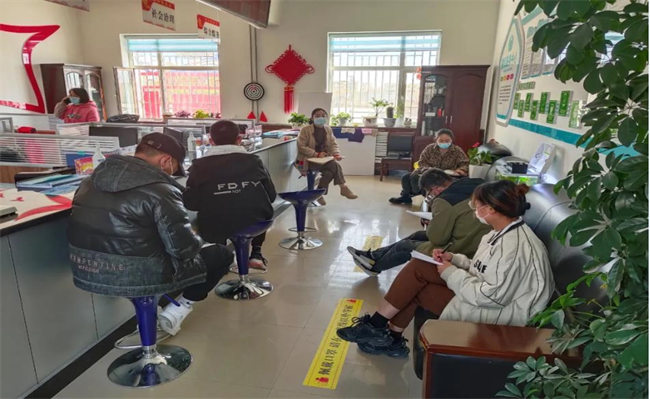 茫崖市金山路社區(qū)：“三紅”把“三關” 擰緊社區(qū)防疫栓