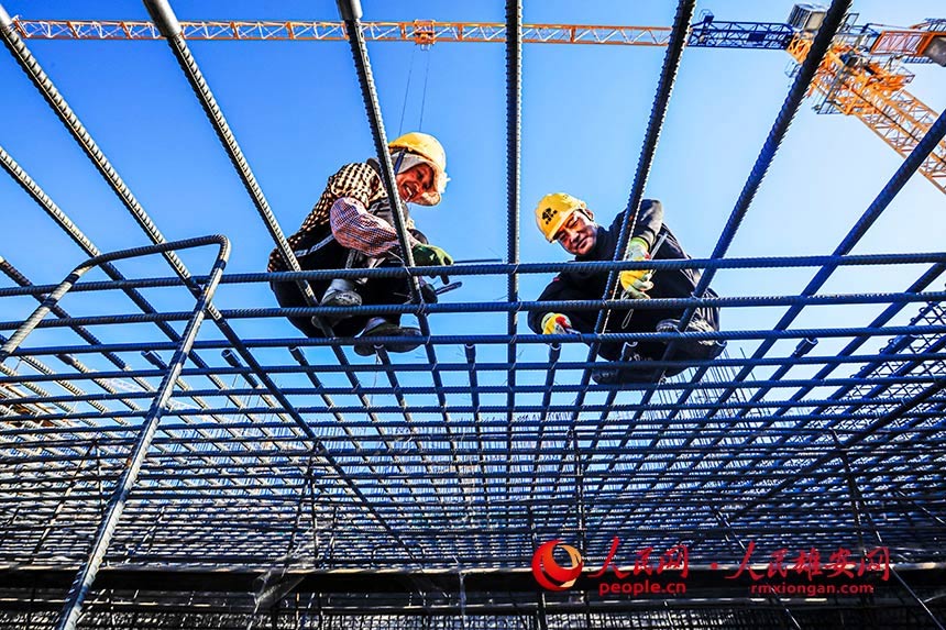 ��(l��i)���Ĵ���ɽ�������D�������������İ��������M(j��n)��䓽�����I(y��)���߿����I(y��)�m�������������ú��J(r��n)����