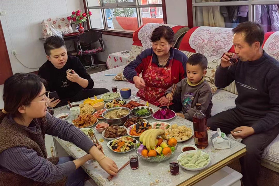 �F�A��ζ���������z