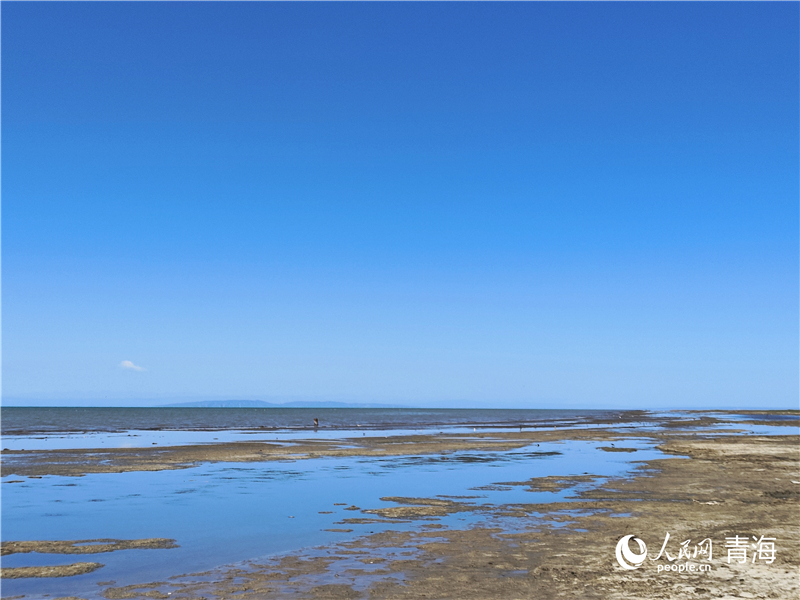   青海湖仙女灣。人民網(wǎng) 張莉萍攝