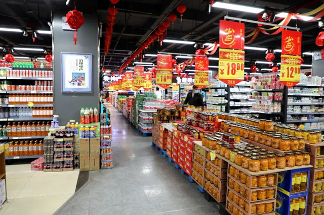 超市貨物供應(yīng)量充足。玉樹州委宣傳部供圖