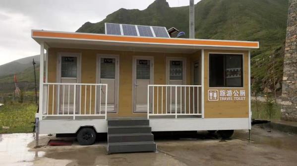 青珍鄉(xiāng)新修公廁一角。甘德縣委宣傳部供圖