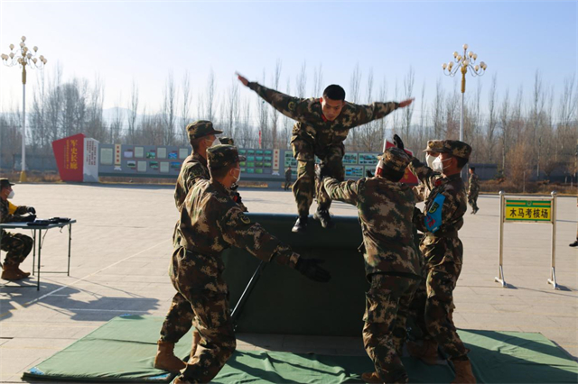 木馬1練習(xí)考核。劉進(jìn)峰攝