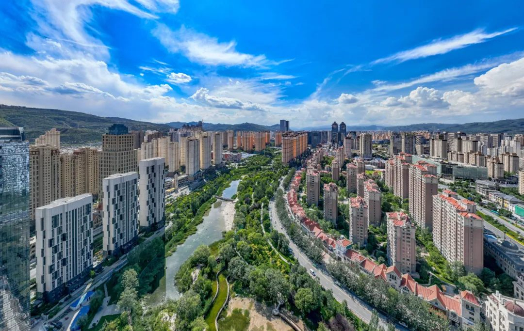 干干凈凈清清爽爽： 奔向高原“潔凈”城市