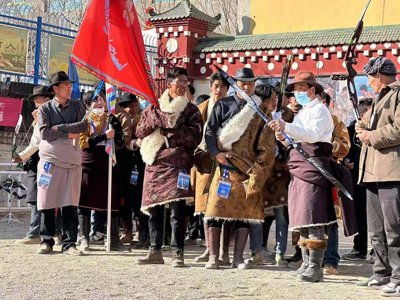 2023年冬季農(nóng)牧民射箭賽。尖扎縣委宣傳部供圖