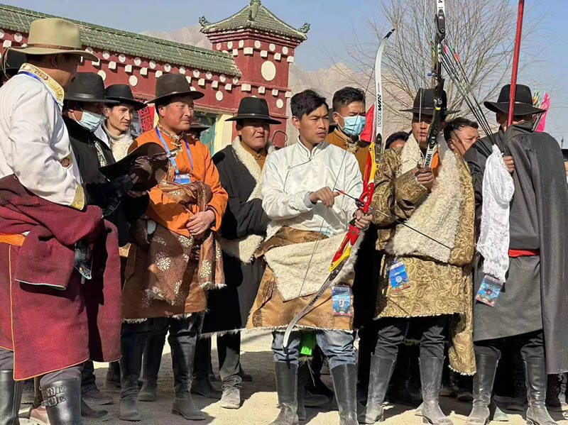 2023年冬季農(nóng)牧民射箭賽。尖扎縣委宣傳部供圖