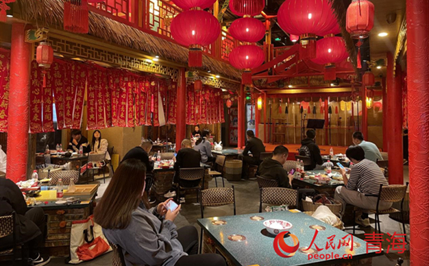 市場(chǎng)持續(xù)升溫 高原“煙火氣”回歸