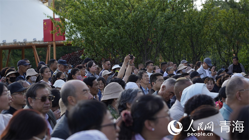 匯報(bào)展演現(xiàn)場。人民網(wǎng)記者 甘海瓊攝