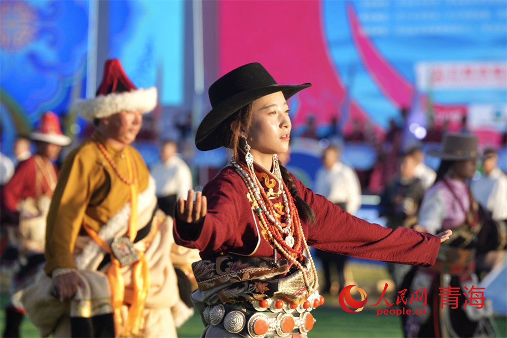 開幕式演出。人民網(wǎng) 況玉攝