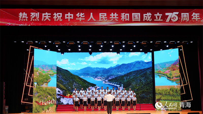 合唱展演現(xiàn)場。人民網(wǎng)記者 張莉萍攝