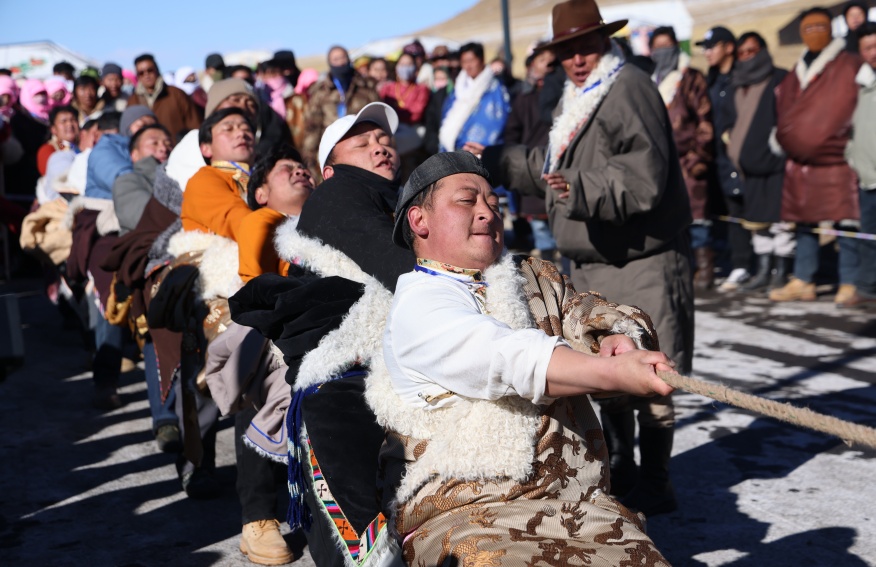 拔河比賽。才項仁增攝