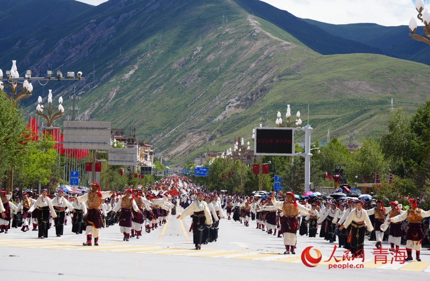 巡演隊(duì)伍。人民網(wǎng)記者 甘海瓊攝