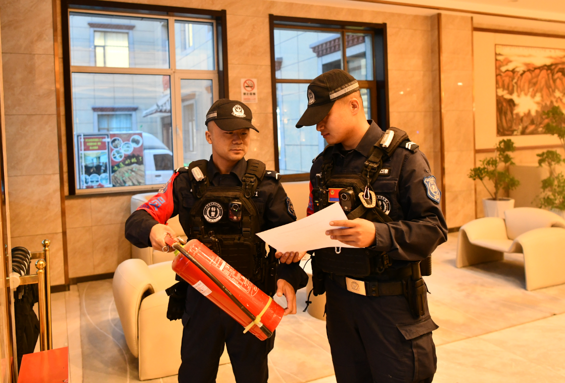 夏夜星光下的守護(hù)者