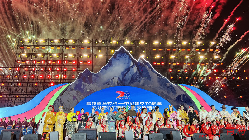 開幕式現(xiàn)場。人民網(wǎng) 顧斐菲攝