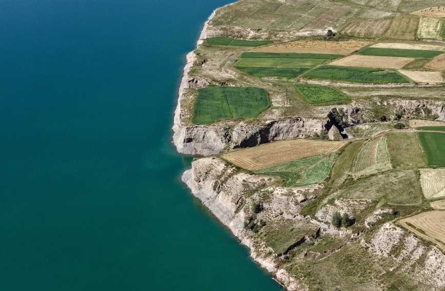 祁連9號公路沿線秋色。仁青多杰攝