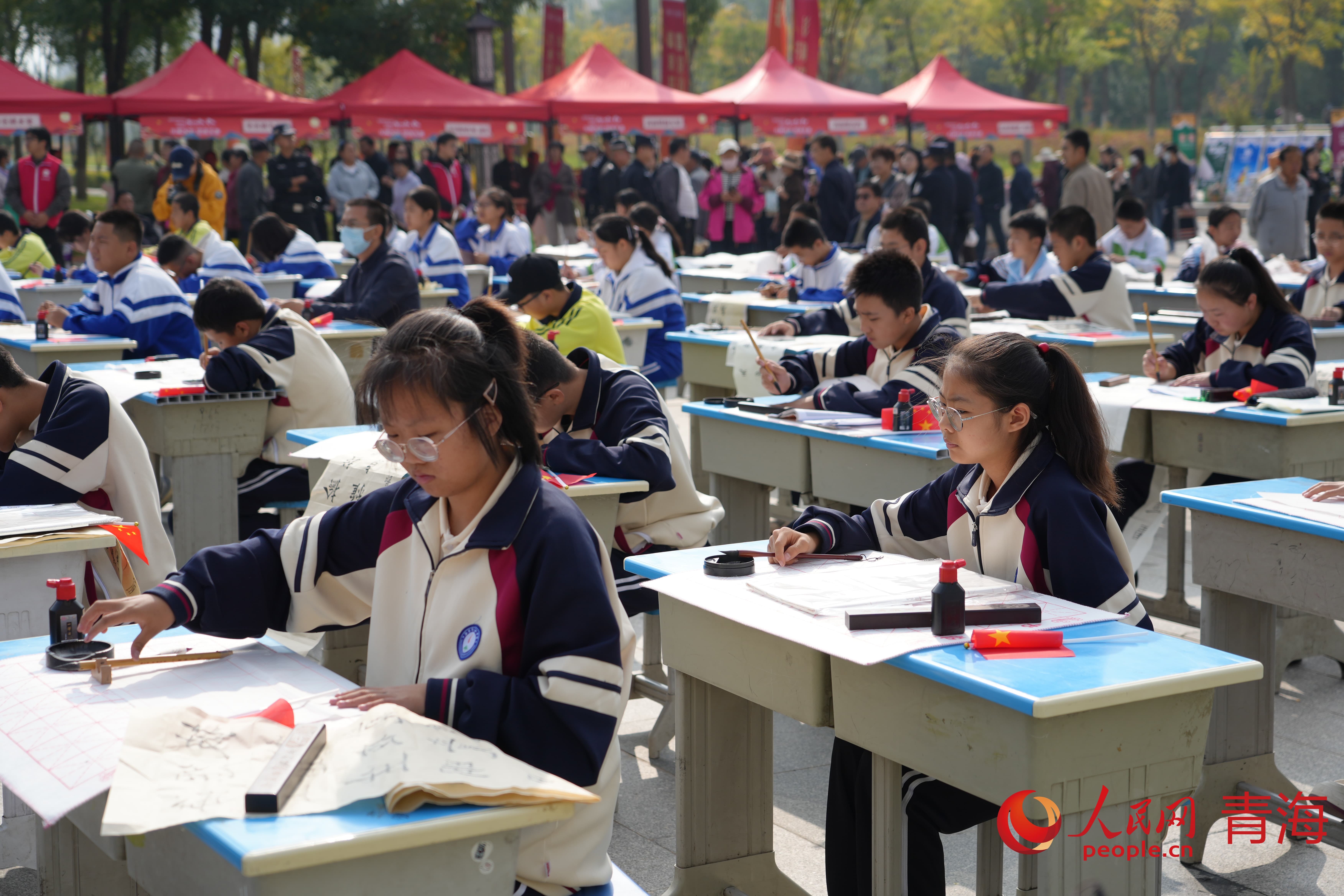 書法大練兵。實習生 孟啟昇攝