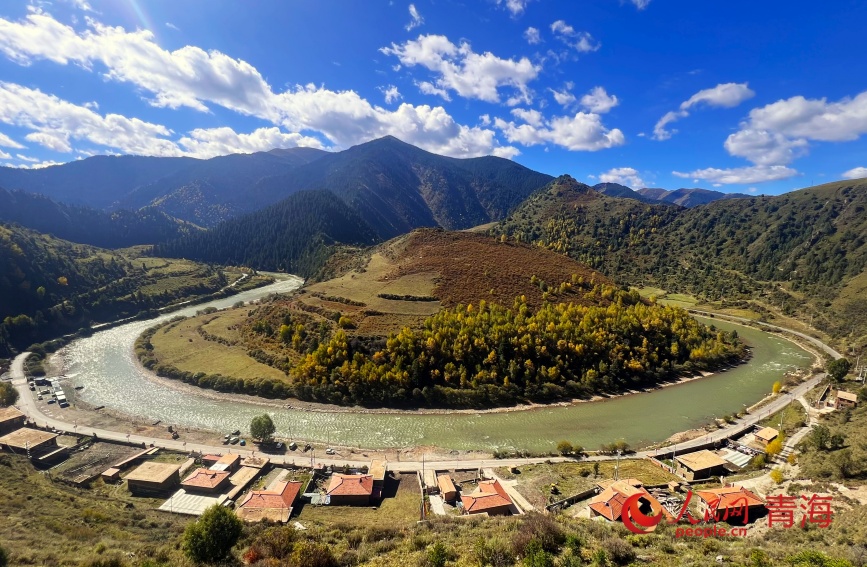 紅軍溝秋色。人民網(wǎng)記者 甘海瓊攝